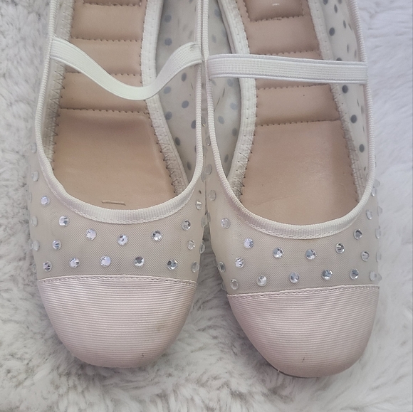 Kelly and Katie Sienna Flats Size 8 Nude - Picture 4 of 5